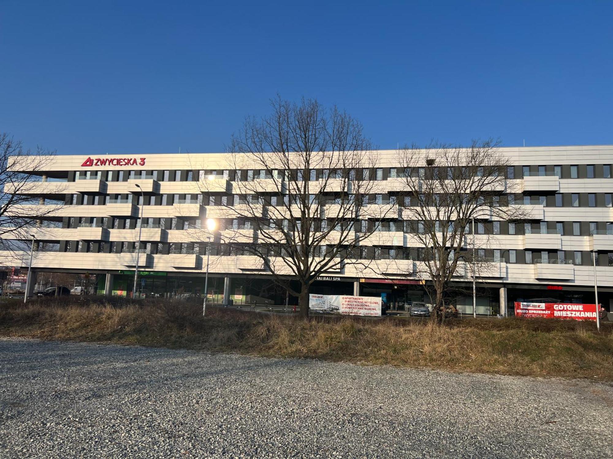 - Zwycieska Free Garage Apartamento